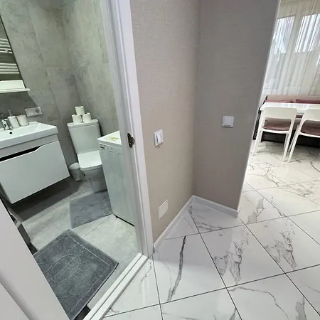 Apartment Near Mcdonalds New One Bedroom *
